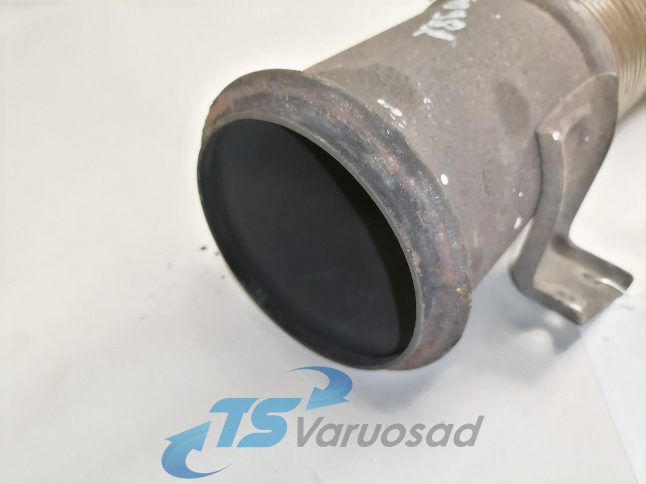 Scania Exhaust pipe 1734040 - Muffler for Truck: picture 2 Scania Exhaust pipe 1734040 - Muffler for Truck: picture 2