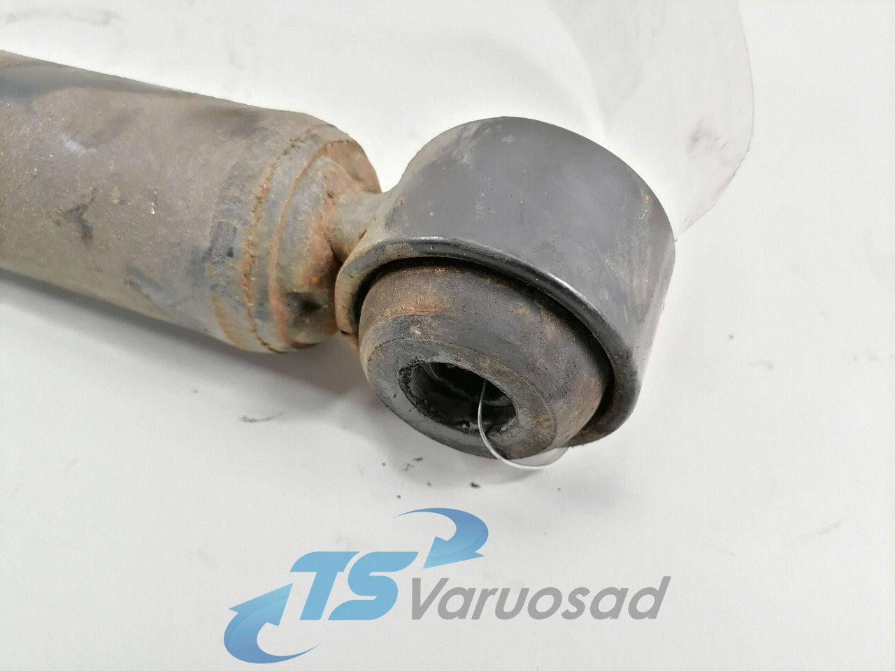 Scania First axel shock absorber T1330 - Shock absorber for Truck: picture 4 Scania First axel shock absorber T1330 - Shock absorber for Truck: picture 4