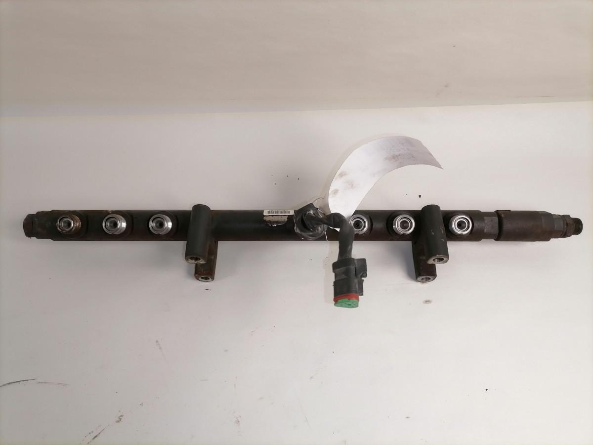 Scania Fuel collector 2002833 - Fuel processing/ Fuel delivery for Truck: picture 2 Scania Fuel collector 2002833 - Fuel processing/ Fuel delivery for Truck: picture 2