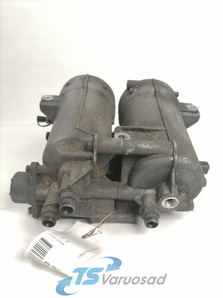 Scania Fuel filter unit 1863221 - Fuel filter for Truck: picture 4 Scania Fuel filter unit 1863221 - Fuel filter for Truck: picture 4