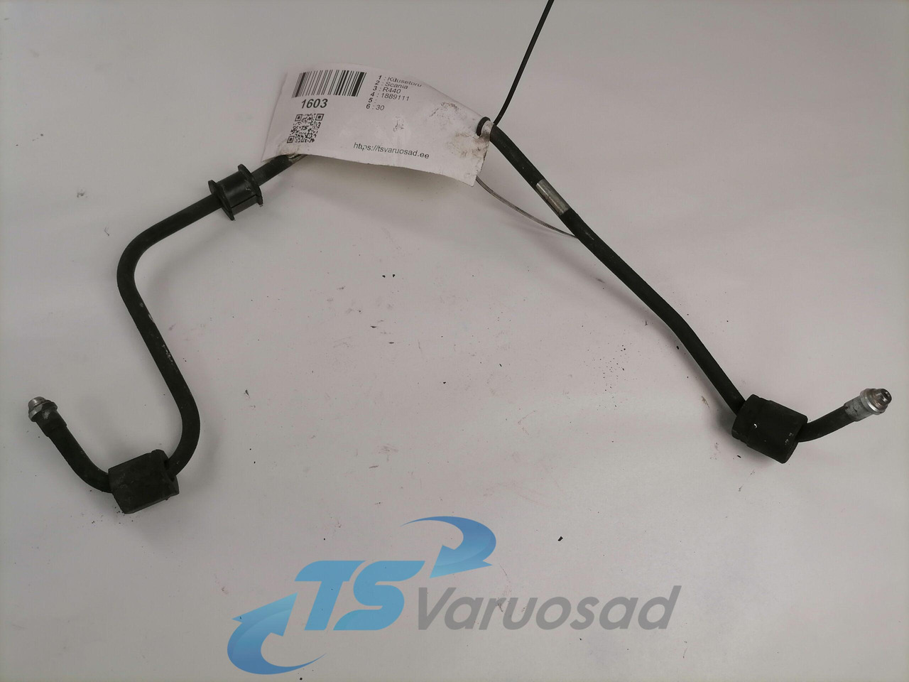 Scania Fuel pipe 1889111 - Fuel processing/ Fuel delivery for Truck: picture 1 Scania Fuel pipe 1889111 - Fuel processing/ Fuel delivery for Truck: picture 1