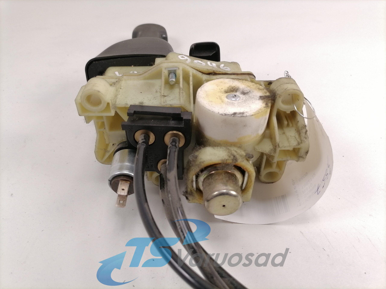 Scania Handbrake control lever 1882112 - Universal part for Truck: picture 2 Scania Handbrake control lever 1882112 - Universal part for Truck: picture 2