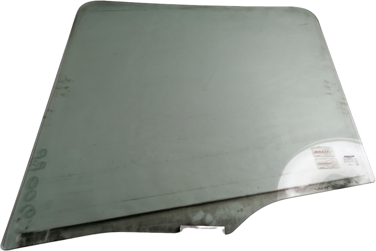 Scania Küljeklaas, parem 1306260 - Window and parts for Truck: picture 1 Scania Küljeklaas, parem 1306260 - Window and parts for Truck: picture 1