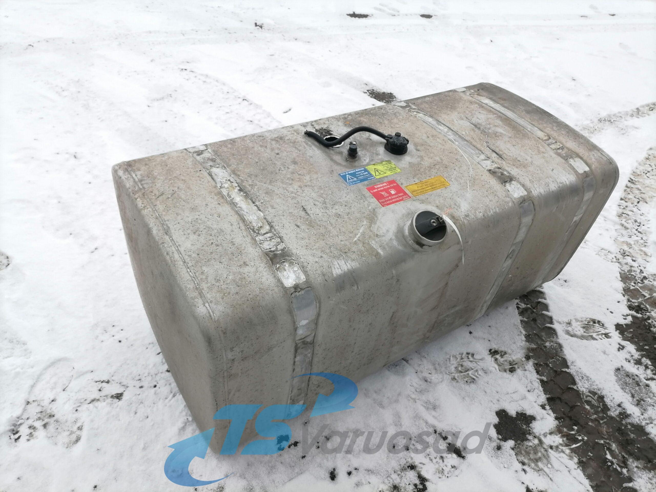 Scania Kütusepaak 600L 1517308 - Fuel tank for Truck: picture 2 Scania Kütusepaak 600L 1517308 - Fuel tank for Truck: picture 2