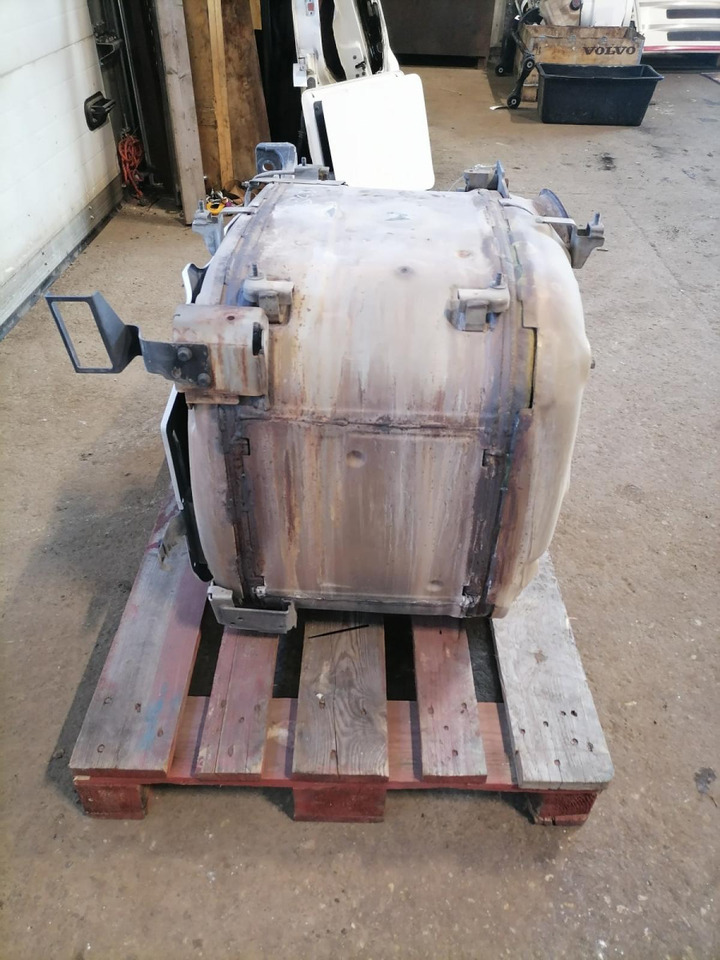 Scania Muffler 2521074 - Muffler for Truck: picture 2 Scania Muffler 2521074 - Muffler for Truck: picture 2