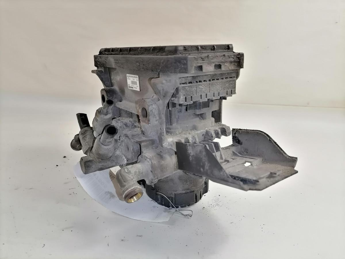 Scania Rear axel brake pressure control valve 1879280 - Brake valve for Truck: picture 4 Scania Rear axel brake pressure control valve 1879280 - Brake valve for Truck: picture 4