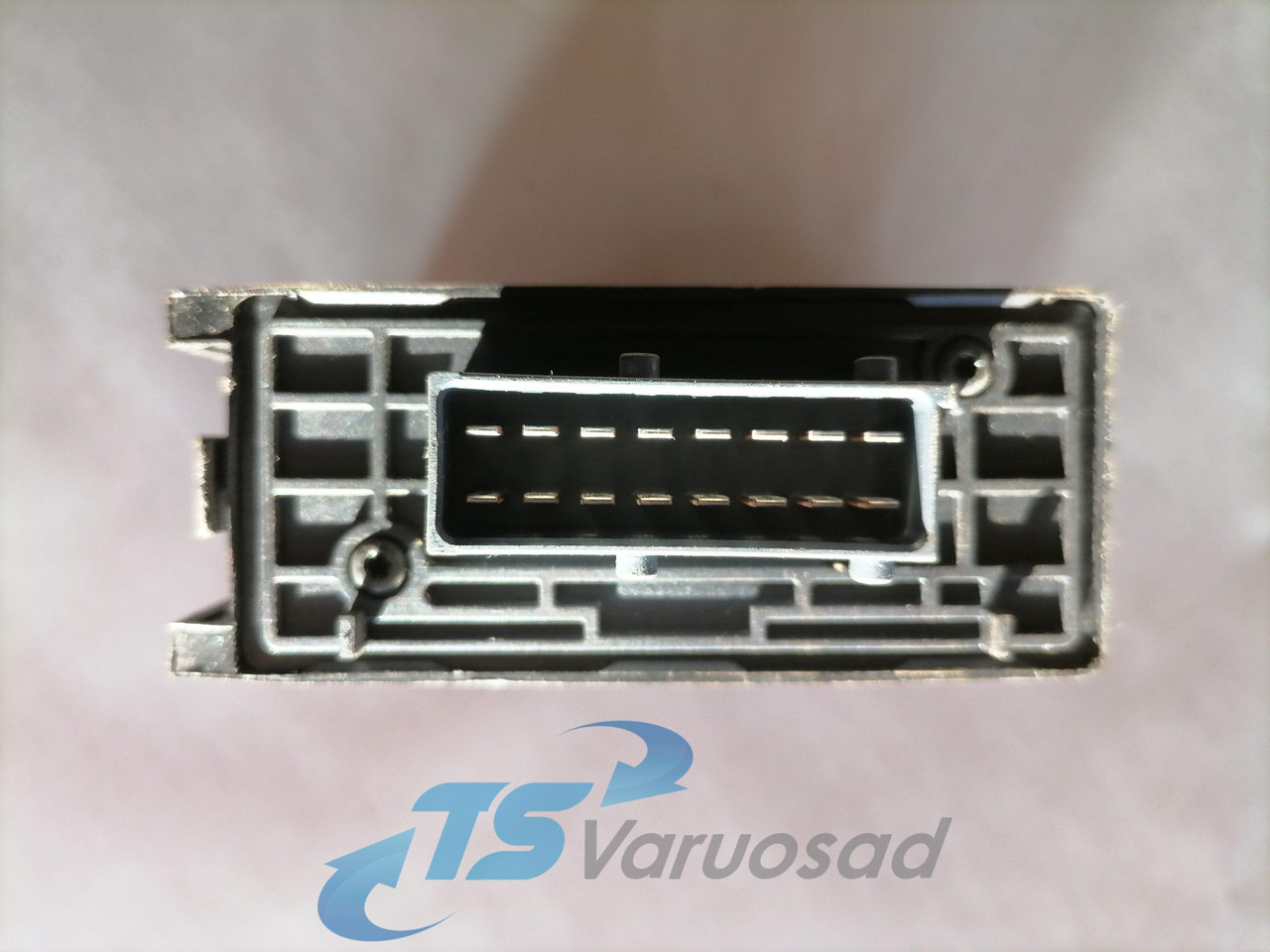 Scania Relay 1532526 - Relay for Truck: picture 3 Scania Relay 1532526 - Relay for Truck: picture 3