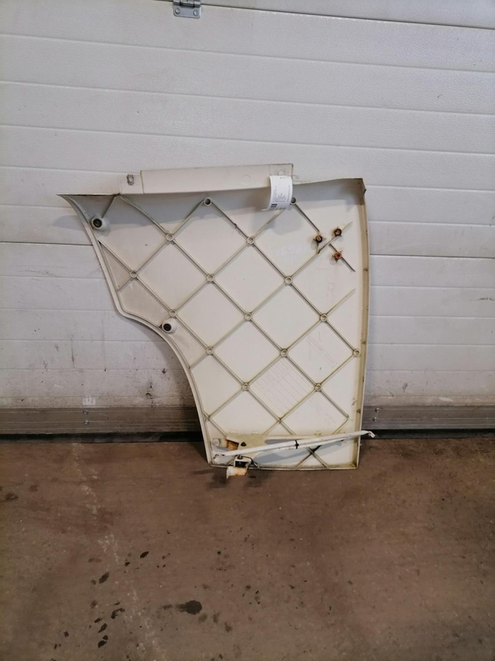 Scania Scania cab wind deflector, upper right 1847086 - Universal part for Truck: picture 3 Scania Scania cab wind deflector, upper right 1847086 - Universal part for Truck: picture 3