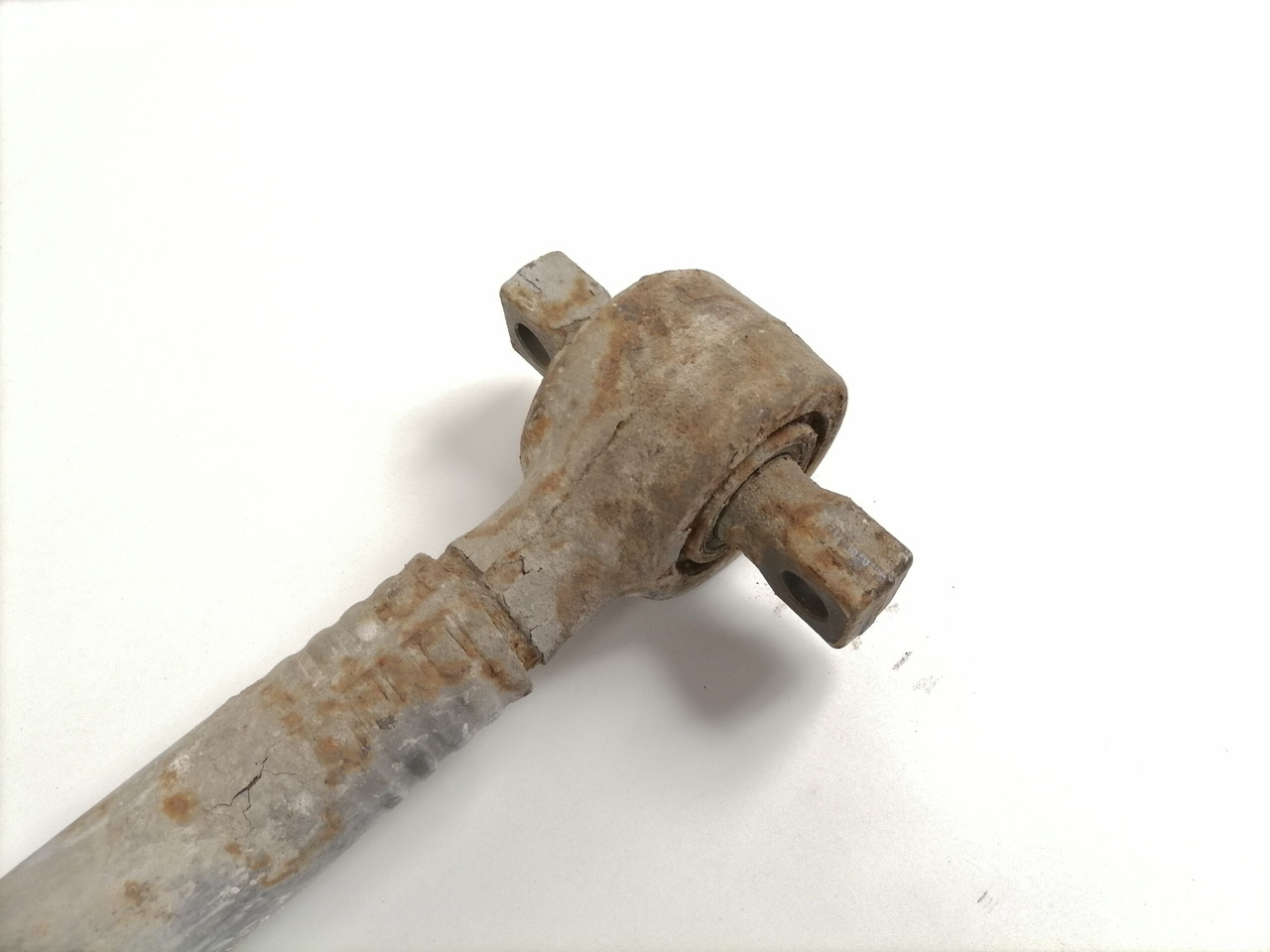 Scania Torque rod 1393298 - Axle and parts for Truck: picture 3 Scania Torque rod 1393298 - Axle and parts for Truck: picture 3