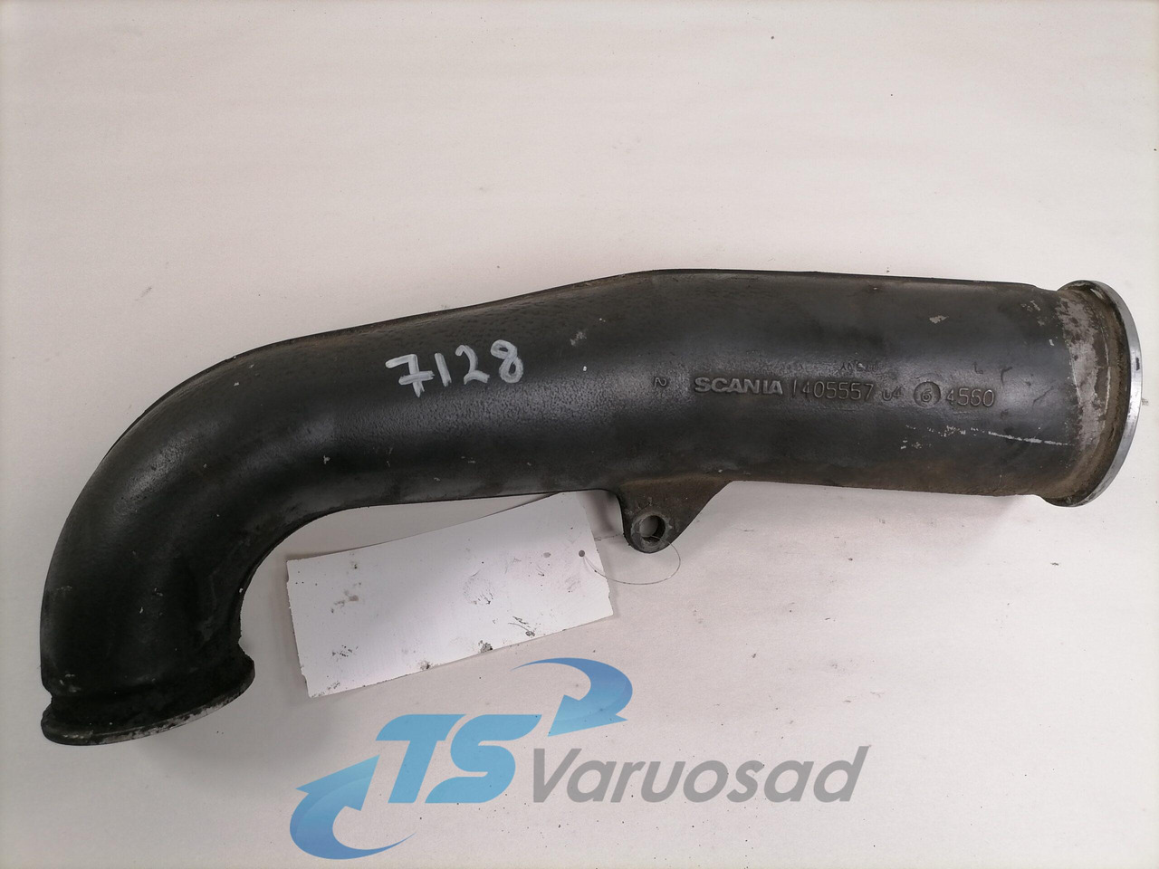 Scania intercooler pipe 1405557 - Intercooler for Truck: picture 1 Scania intercooler pipe 1405557 - Intercooler for Truck: picture 1