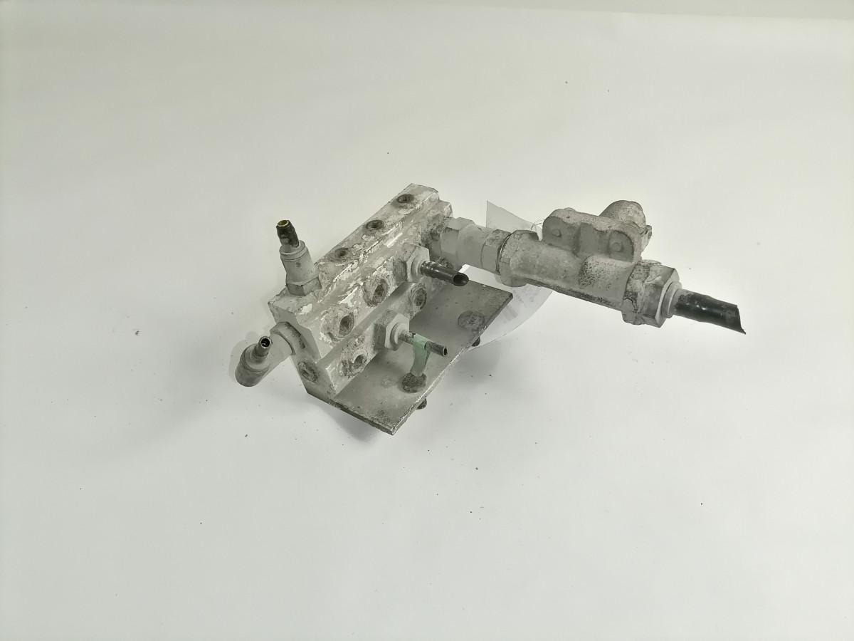 Volvo Air pressure control valve 20383381 - Brake valve for Truck: picture 2 Volvo Air pressure control valve 20383381 - Brake valve for Truck: picture 2
