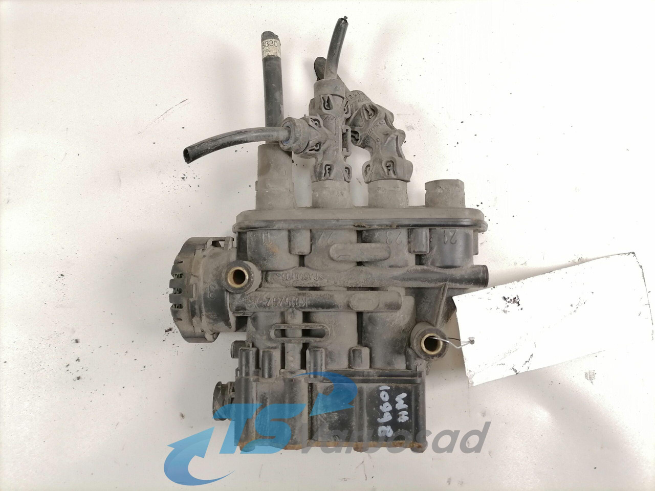 Volvo Air suspension control valve, ECAS 21083657 - Brake valve for Truck: picture 3 Volvo Air suspension control valve, ECAS 21083657 - Brake valve for Truck: picture 3