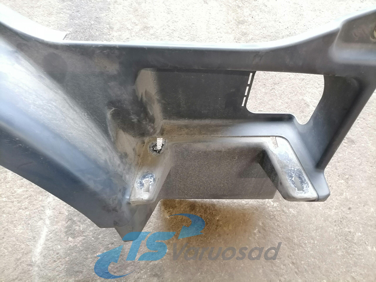 Volvo Astmelaua plastik 20529484 - Footstep for Truck: picture 3 Volvo Astmelaua plastik 20529484 - Footstep for Truck: picture 3