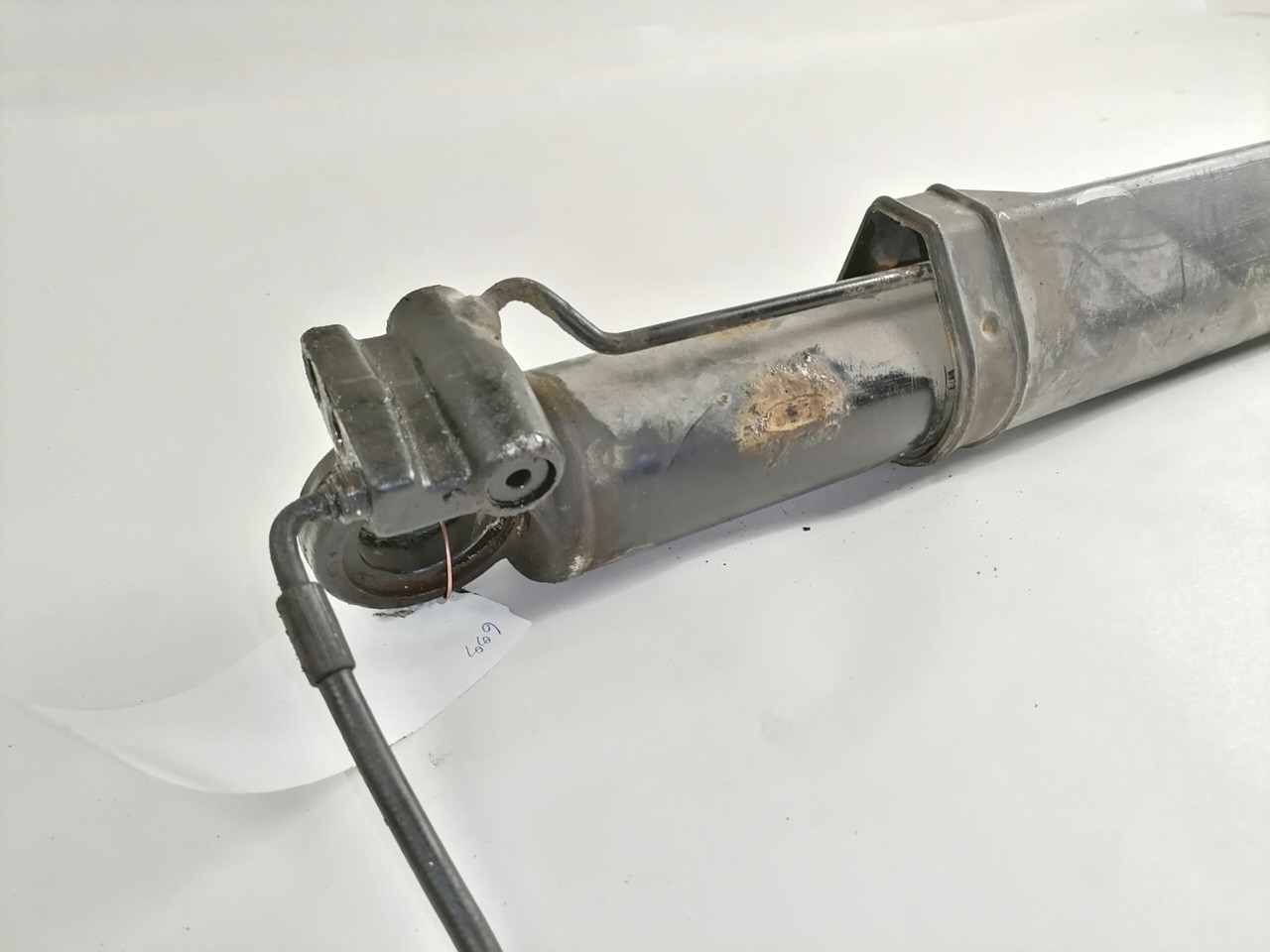 Volvo Cab tilting cylinder 20922303 - Cab suspension for Truck: picture 5 Volvo Cab tilting cylinder 20922303 - Cab suspension for Truck: picture 5