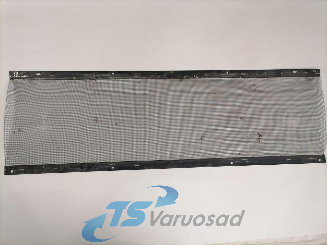 Volvo Grille 20567822 - Grill for Truck: picture 3 Volvo Grille 20567822 - Grill for Truck: picture 3
