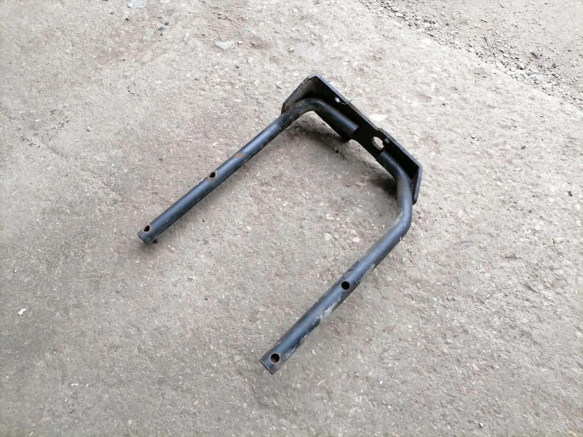 Volvo Mudguard bracket 20801322 - Universal part for Truck: picture 3 Volvo Mudguard bracket 20801322 - Universal part for Truck: picture 3