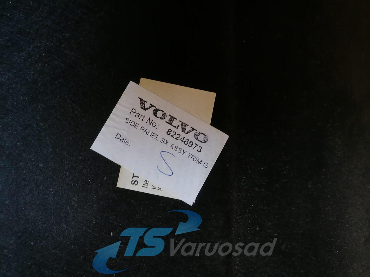 Volvo Salongi polster 82246973 - Universal part for Truck: picture 4 Volvo Salongi polster 82246973 - Universal part for Truck: picture 4