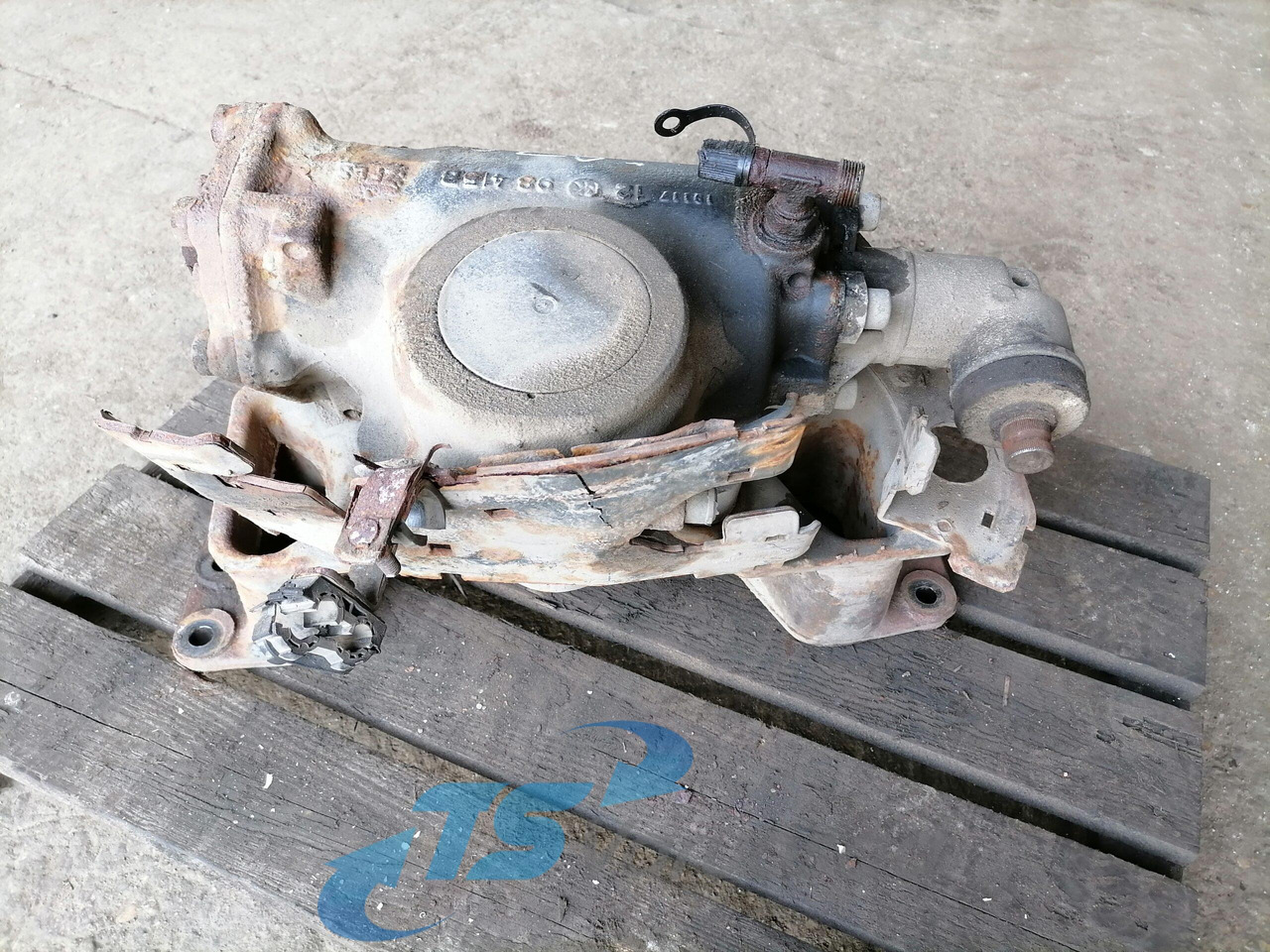 Volvo Steering box 20729167 - Steering gear for Truck: picture 2 Volvo Steering box 20729167 - Steering gear for Truck: picture 2