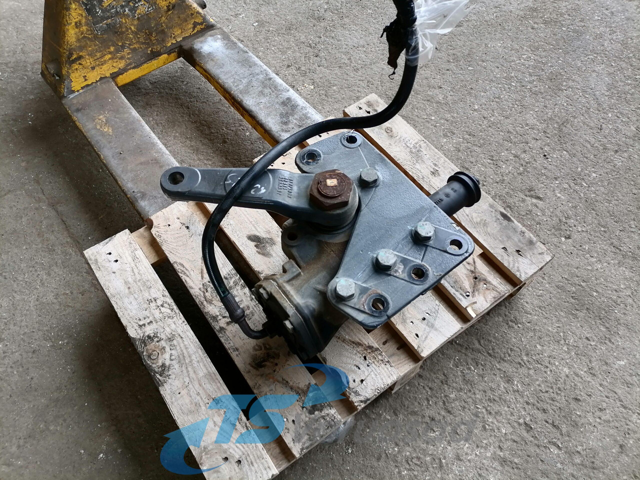 Volvo Steering box 21162023 - Steering gear for Truck: picture 3 Volvo Steering box 21162023 - Steering gear for Truck: picture 3