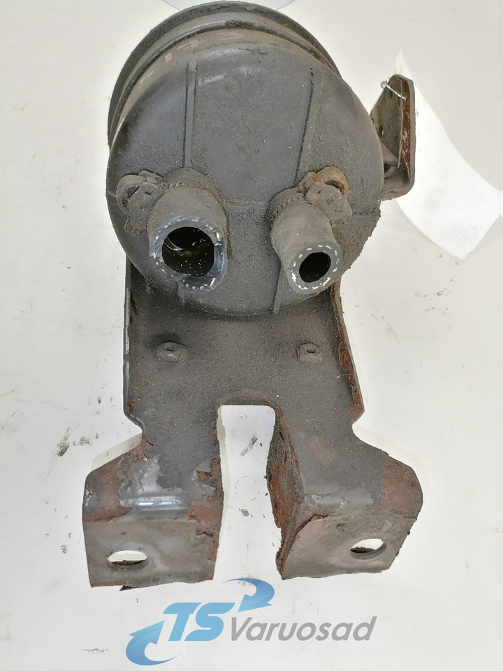 Volvo Steering oil tank+ bracket 1592945 - Steering hose for Truck: picture 4 Volvo Steering oil tank+ bracket 1592945 - Steering hose for Truck: picture 4