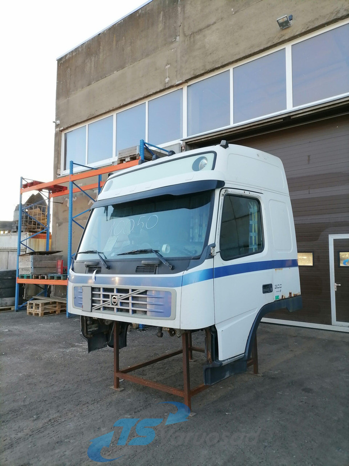 Volvo Volvo kabiin 85111210 - Cab and interior for Truck: picture 1 Volvo Volvo kabiin 85111210 - Cab and interior for Truck: picture 1