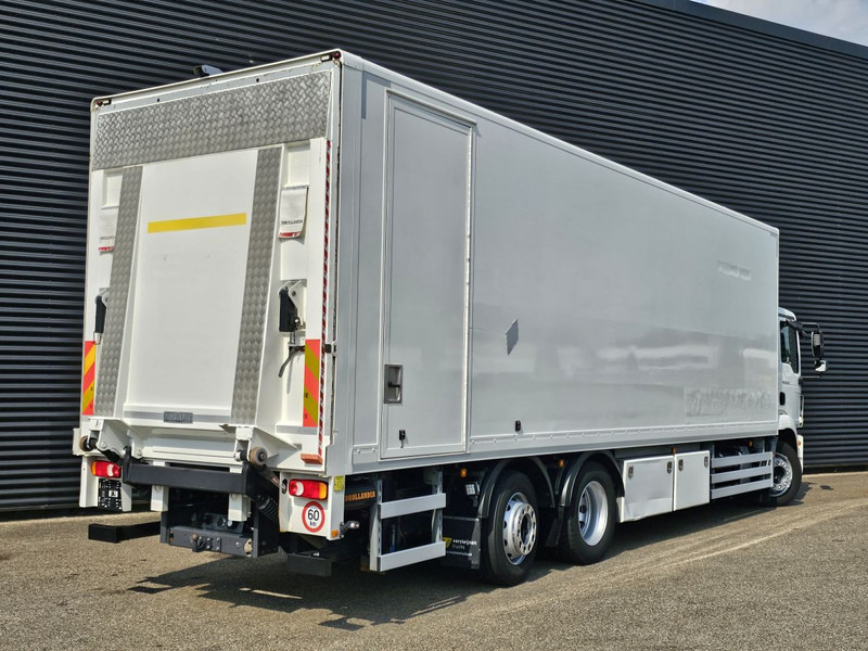 MAN TGM 26.320 / 6x2-4 / LBW / 6000kg TAIL LIFT - Curtainsider truck: picture 2 MAN TGM 26.320 / 6x2-4 / LBW / 6000kg TAIL LIFT - Curtainsider truck: picture 2