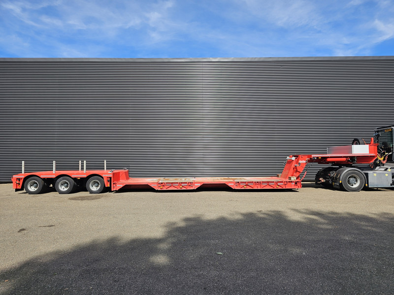 Nooteboom EURO-48-03 / EXTENDABLE / REMOVABLE NECK - Low loader semi-trailer: picture 2 Nooteboom EURO-48-03 / EXTENDABLE / REMOVABLE NECK - Low loader semi-trailer: picture 2