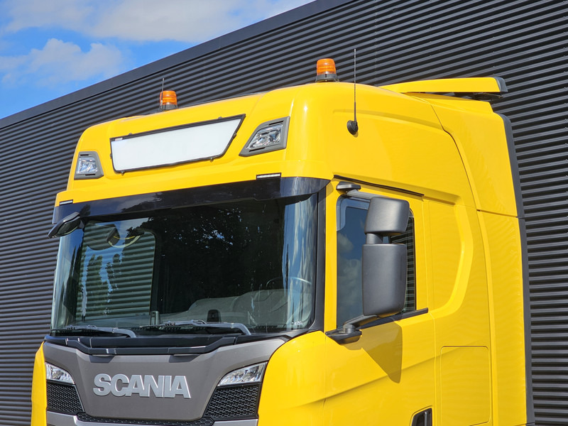 Scania R450 / RETARDER / FULL-AIR / ROADWORK - Tractor unit: picture 4 Scania R450 / RETARDER / FULL-AIR / ROADWORK - Tractor unit: picture 4