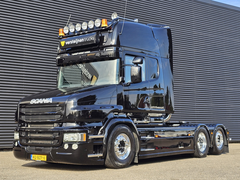 Scania T520 6x2*4 TORPEDO / HAUBER / LIFT STEERING AXLE - Tractor unit: picture 1 Scania T520 6x2*4 TORPEDO / HAUBER / LIFT STEERING AXLE - Tractor unit: picture 1
