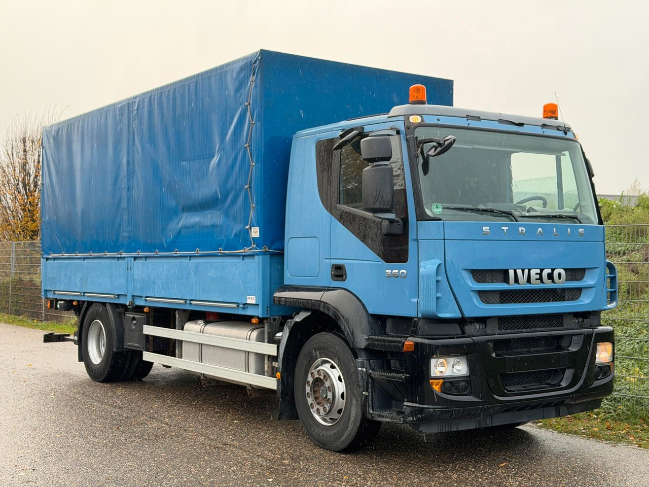 Iveco 190S36/9 Stralis Pritsche & Hebebühne 3 to. TOP - Curtainsider truck: picture 4 Iveco 190S36/9 Stralis Pritsche & Hebebühne 3 to. TOP - Curtainsider truck: picture 4