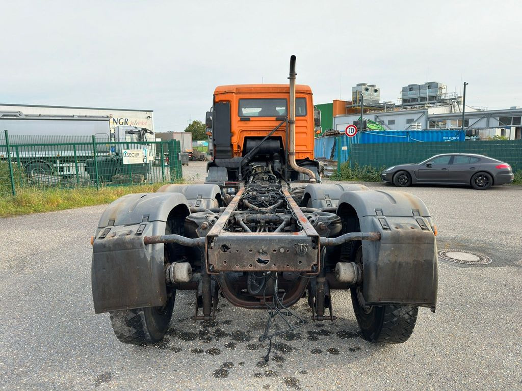MAN 26.310 6x2 Fahrgestell Lift & Lenkachse MAN 26.310 6x2 Fahrgestell Lift & Lenkachse - Cab chassis truck: picture 5 MAN 26.310 6x2 Fahrgestell Lift & Lenkachse MAN 26.310 6x2 Fahrgestell Lift & Lenkachse - Cab chassis truck: picture 5