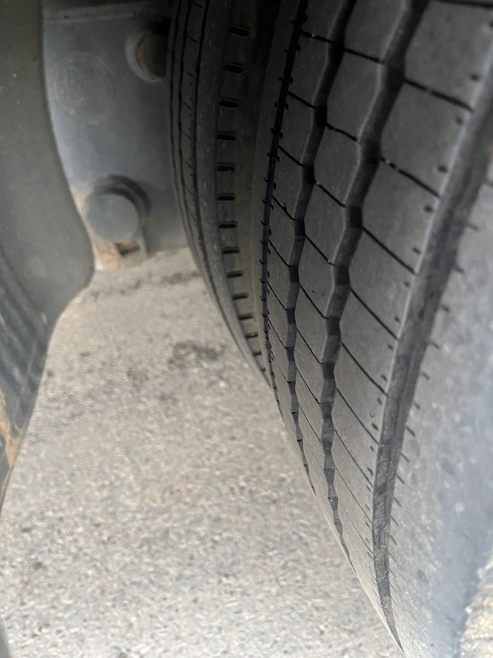 Curtainsider truck MAN 8.220 4X2 Pritschenwagen: picture 12