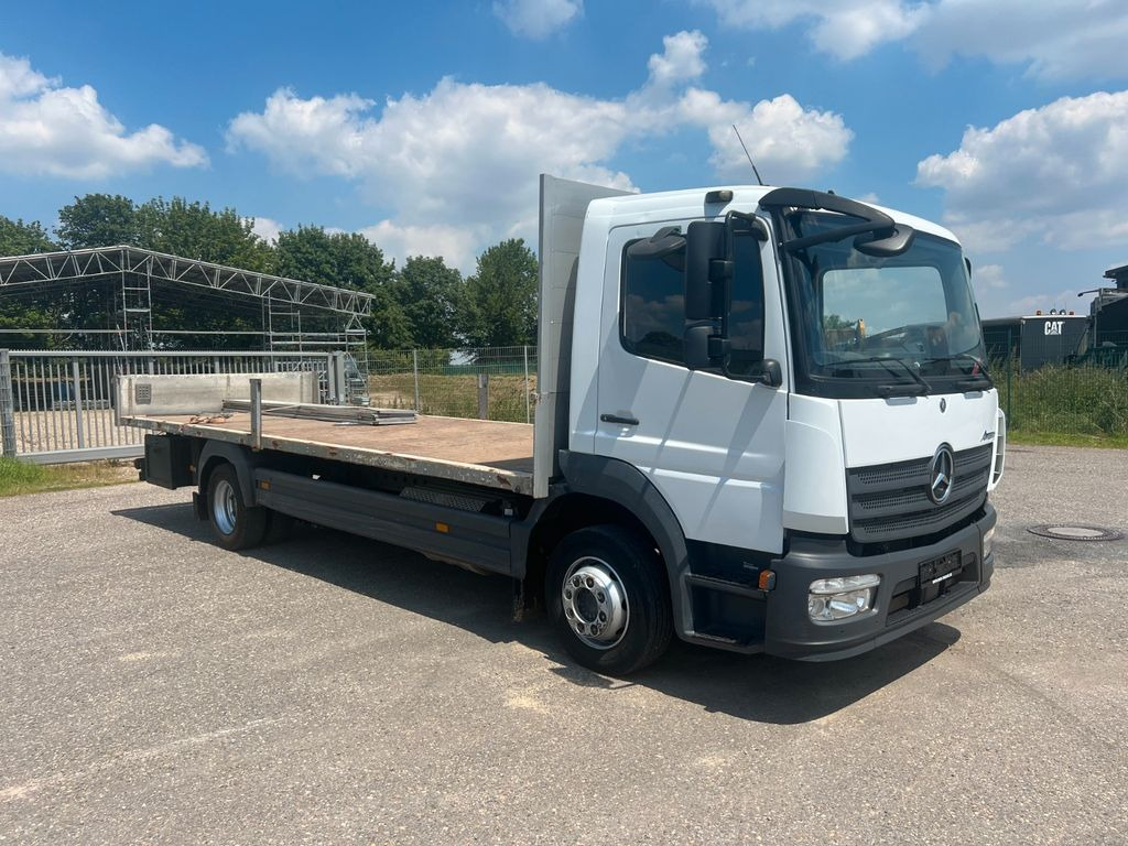 Mercedes-Benz 1221 4X2 offene Pritsche - Dropside/ Flatbed truck: picture 1 Mercedes-Benz 1221 4X2 offene Pritsche - Dropside/ Flatbed truck: picture 1