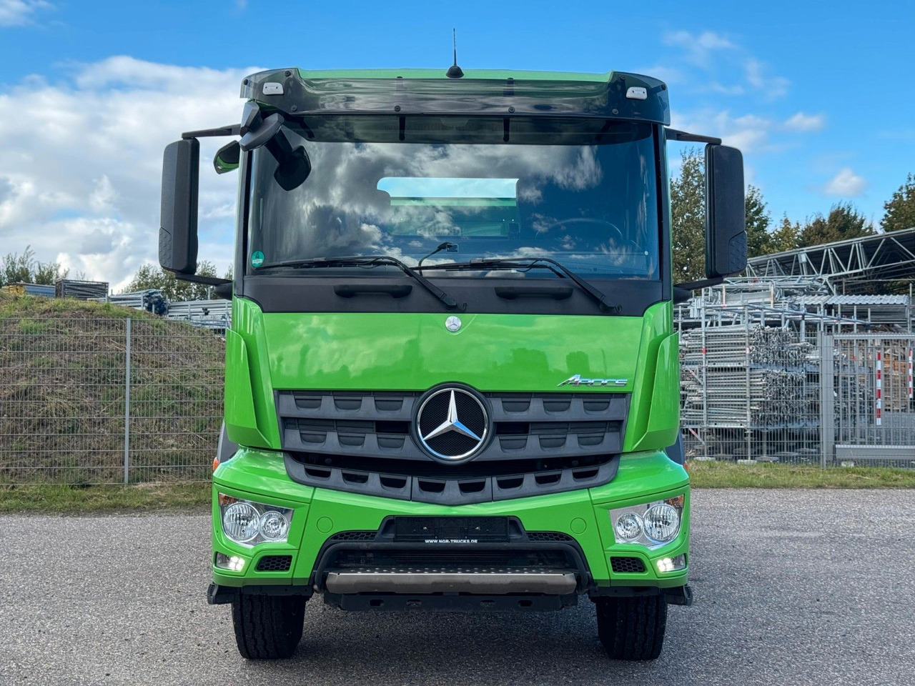 Mercedes-Benz 2643 6X4 Meiller 3 S. Bordmatik Top Zustand - Tipper: picture 4 Mercedes-Benz 2643 6X4 Meiller 3 S. Bordmatik Top Zustand - Tipper: picture 4