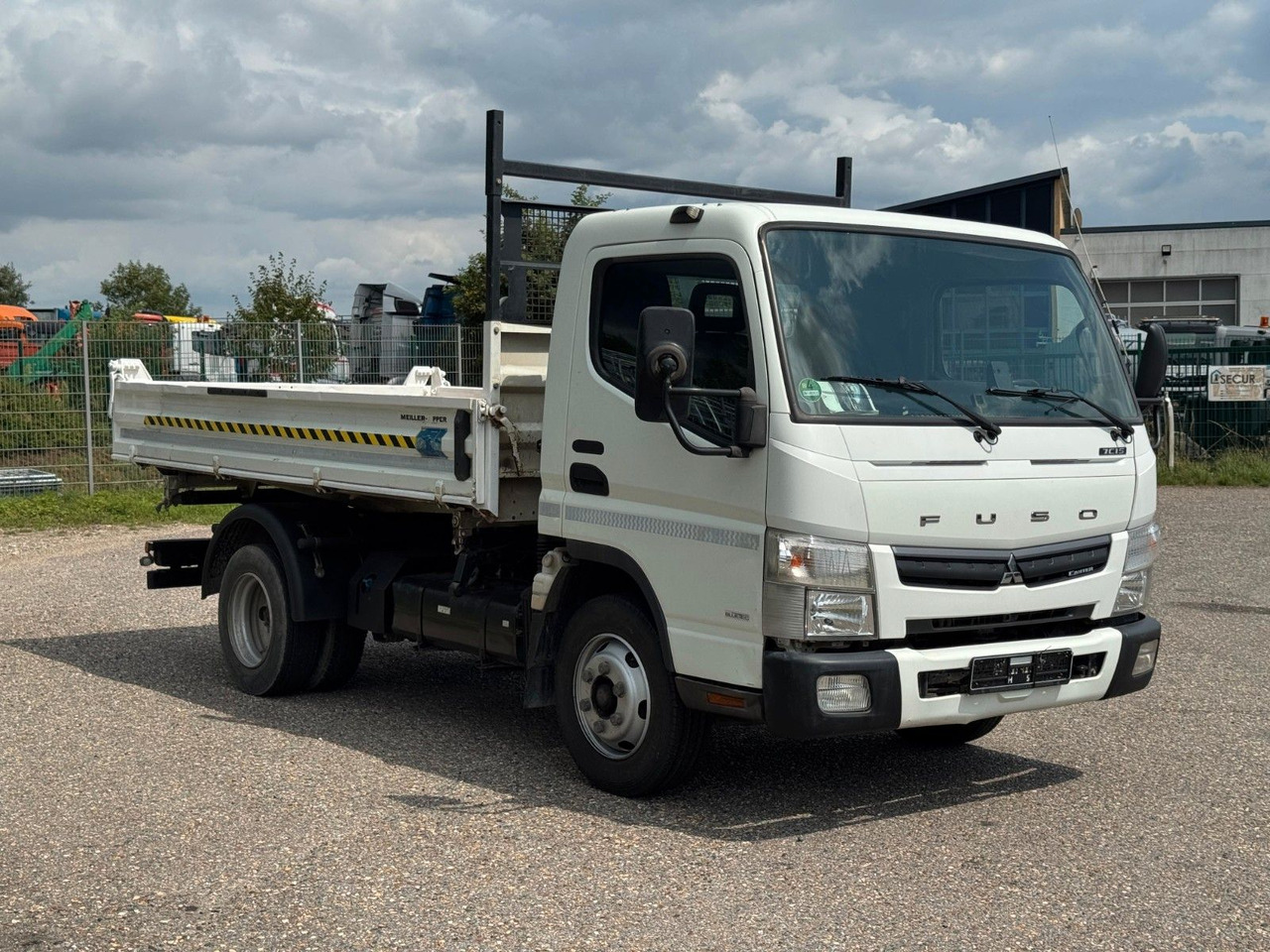 Tipper van Mitsubishi 7C15 Fuso Canter 4x2 mit Meiller 3S. Kipper: picture 9