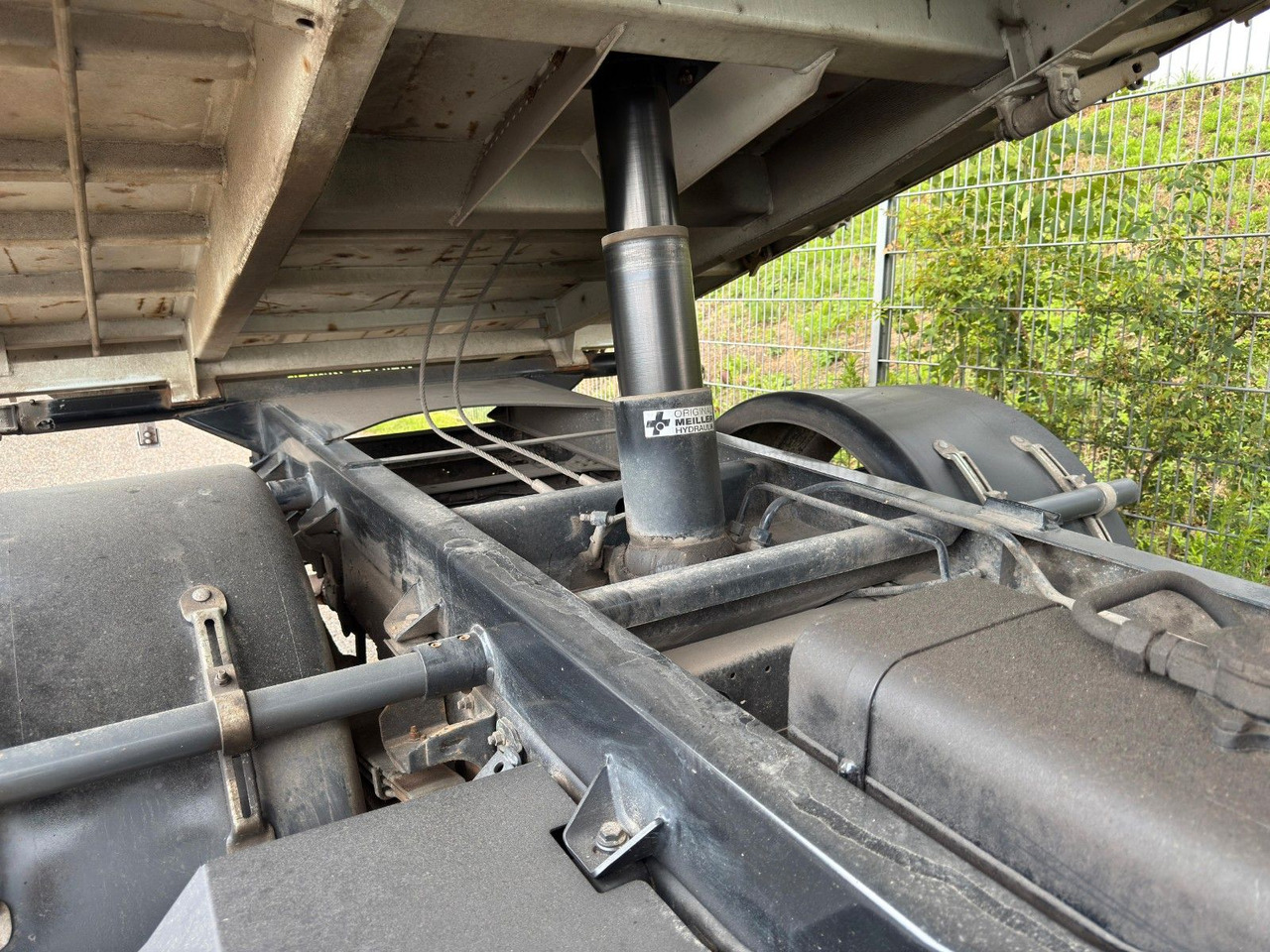 Tipper van Mitsubishi 7C15 Fuso Canter 4x2 mit Meiller 3S. Kipper: picture 10