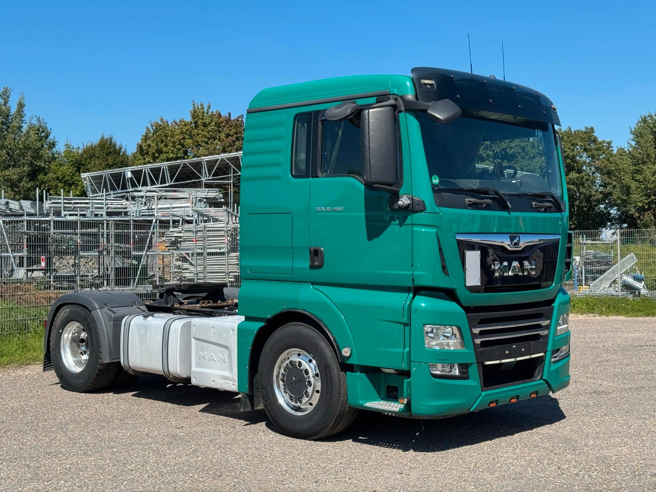 MAN 18.460 4x2 Kipphydr. | Standheiz. | Top Zustand - Tractor unit: picture 3 MAN 18.460 4x2 Kipphydr. | Standheiz. | Top Zustand - Tractor unit: picture 3