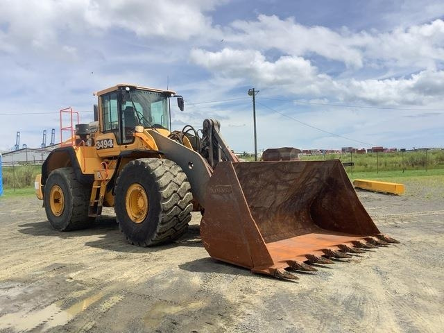 Volvo L220H - Wheel loader: picture 4 Volvo L220H - Wheel loader: picture 4