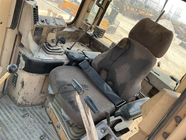 Bulldozer CAT D9R: picture 23