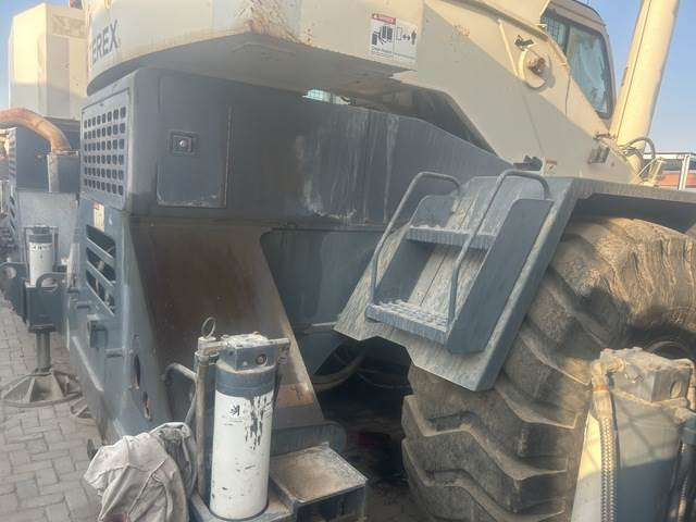 Rough terrain crane Terex RT555: picture 16