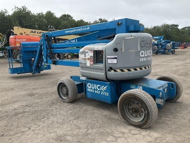 Genie Z45/25J - Articulated boom: picture 2 Genie Z45/25J - Articulated boom: picture 2