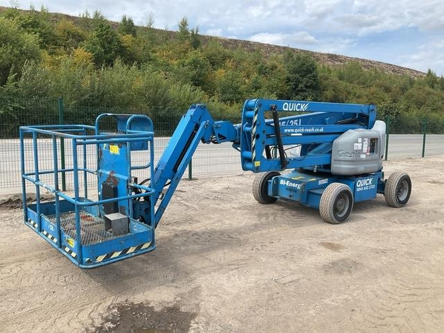 Genie Z45/25J - Articulated boom: picture 1 Genie Z45/25J - Articulated boom: picture 1