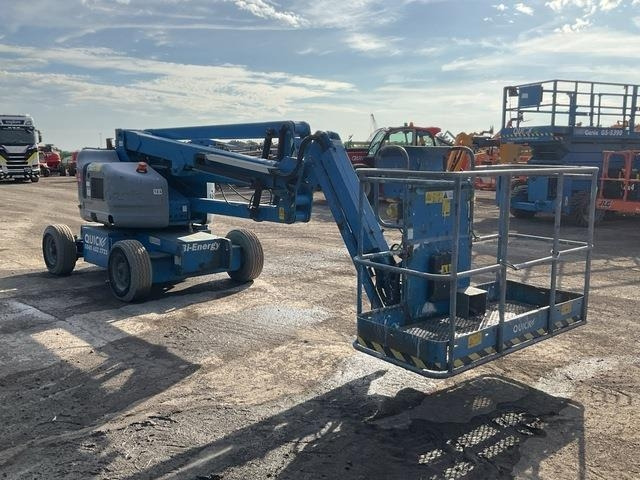 Genie Z45/25J - Articulated boom: picture 4 Genie Z45/25J - Articulated boom: picture 4
