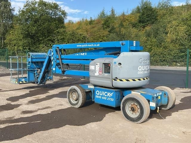 Genie Z45/25J - Articulated boom: picture 2 Genie Z45/25J - Articulated boom: picture 2