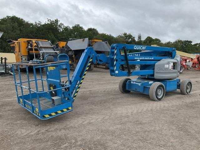 Genie Z45/25J - Articulated boom: picture 1 Genie Z45/25J - Articulated boom: picture 1