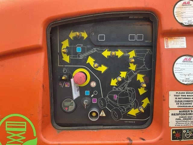 Articulated boom JLG 600AJ: picture 8