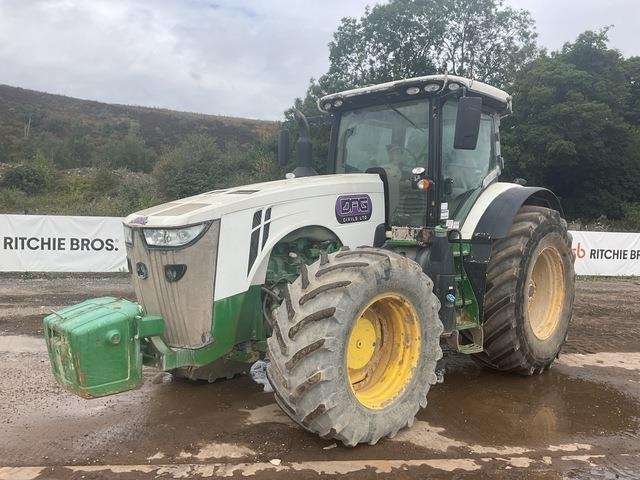 John Deere 8345R - Farm tractor: picture 1 John Deere 8345R - Farm tractor: picture 1