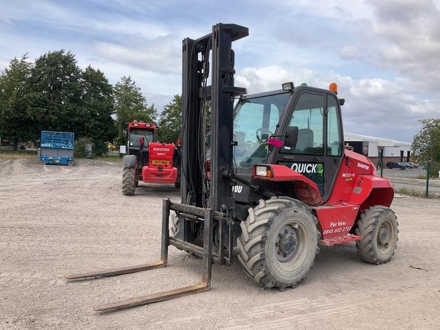Manitou M30-4 - Rough terrain forklift: picture 1 Manitou M30-4 - Rough terrain forklift: picture 1