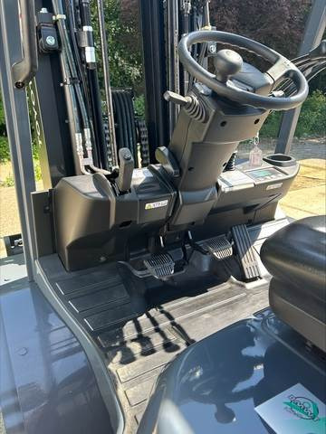 Diesel forklift Toyota 8FD45F: picture 8