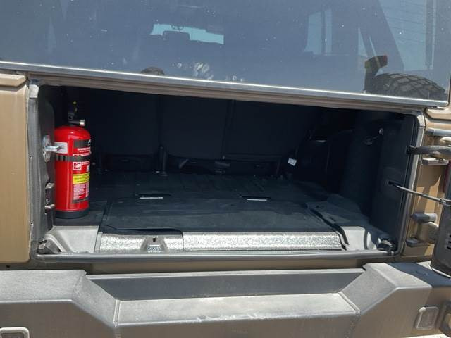 Car Jeep Wrangler JK Command: picture 15